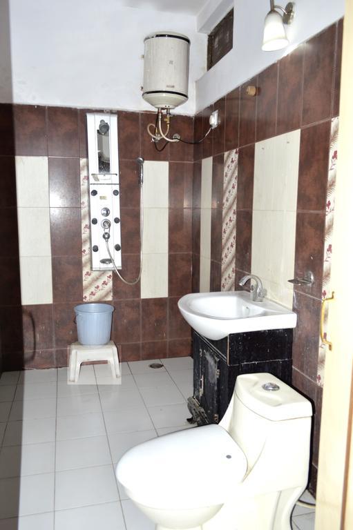 Hotel Bhajgovindam Харидвар Экстерьер фото