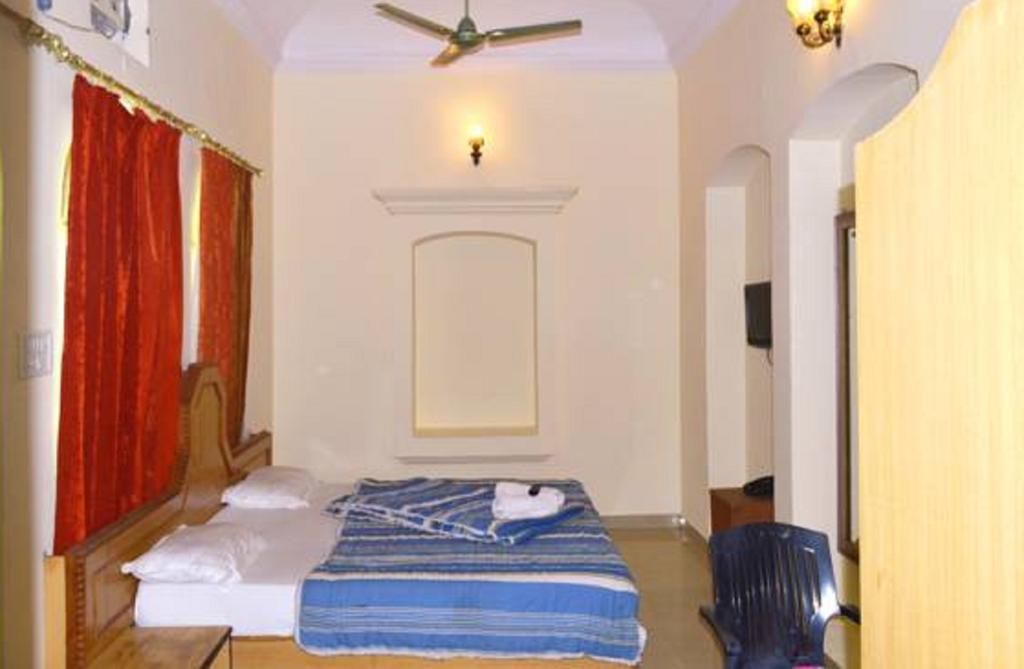 Hotel Bhajgovindam Харидвар Номер фото
